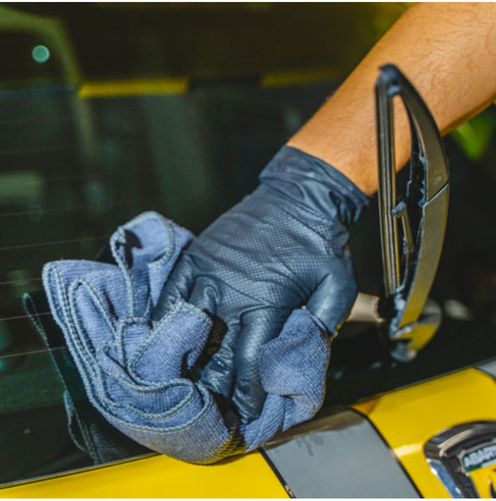 Glass Cleaner & Degreaser - Maniac Line For Car Detailing