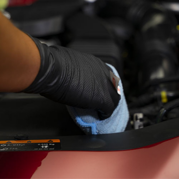 All Round Plastic Protectant - Maniac Line For Car Detailing