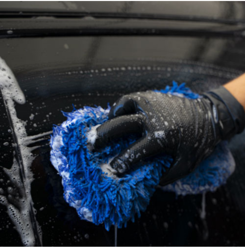 Black & Wrap Shampoo - Maniac Line For Car Detailing