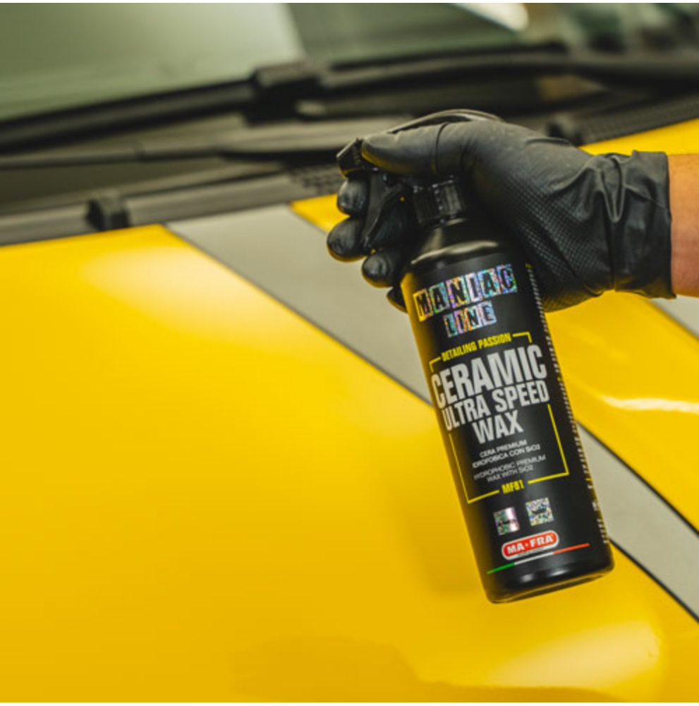 Applicazione cera ceramica auto con effetto idrofobico protezione 4 mesi