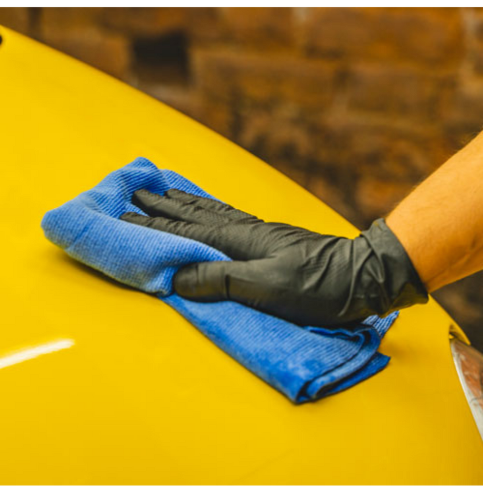 Dettaglio formula SiO2 cera ceramica spray per carrozzeria auto